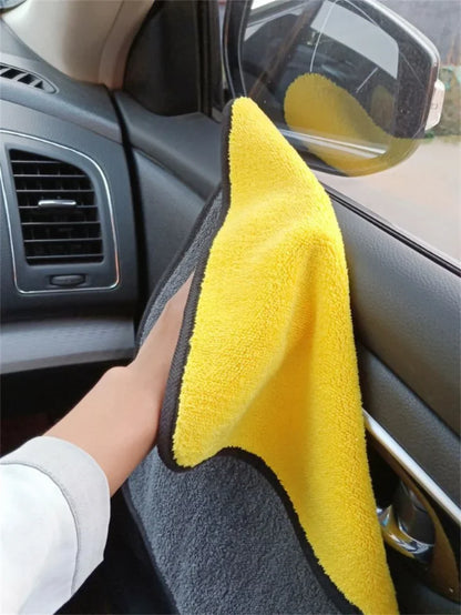 Professional Microfiber Car Cleaning Towels - Available in 1, 2, or 6 Pack for Effective Car Washing and Detailing